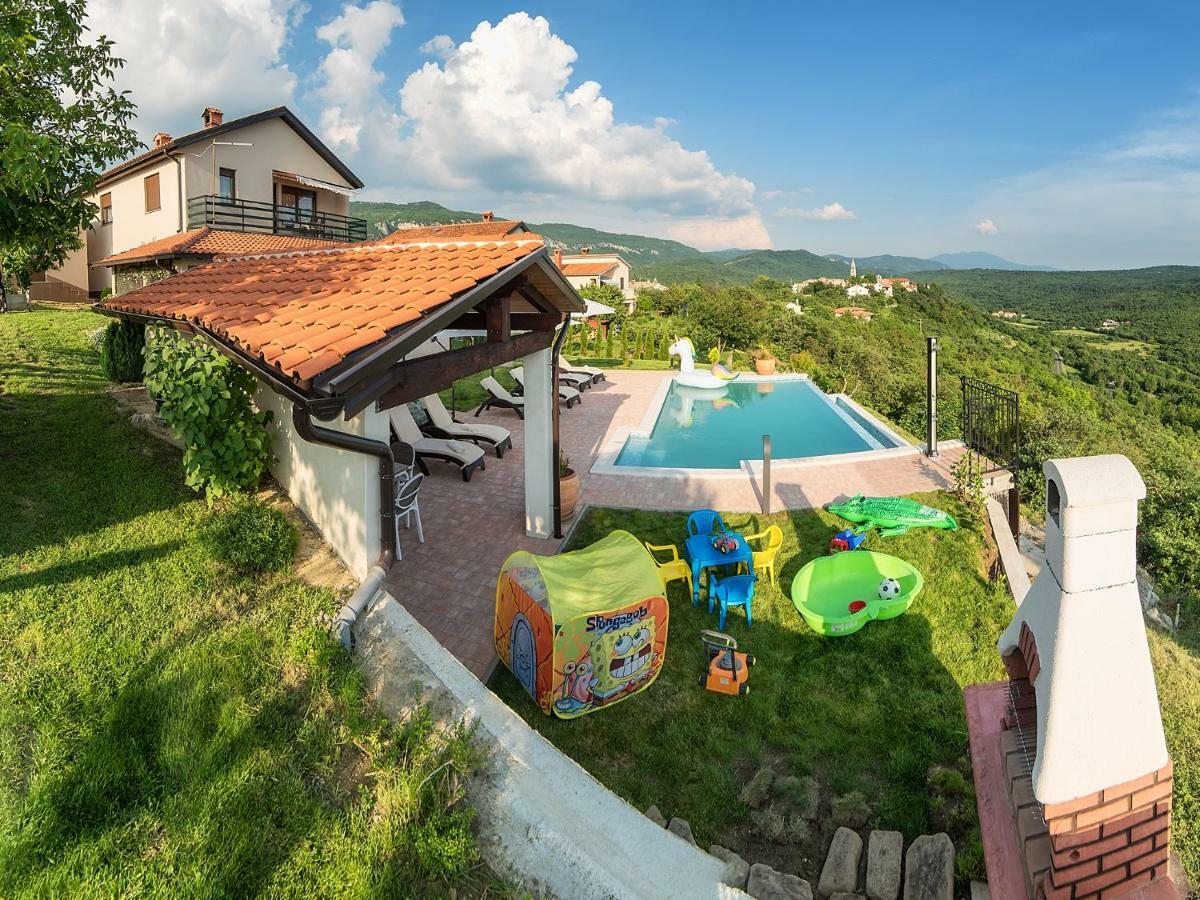 Home Andrea With Infinity Salty Pool Roč Exteriör bild